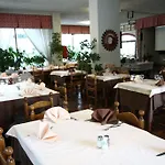 Quattro Valli 3*