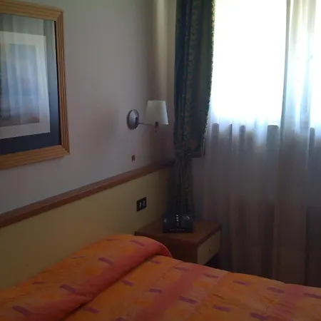 Hotel Quattro Valli 3*