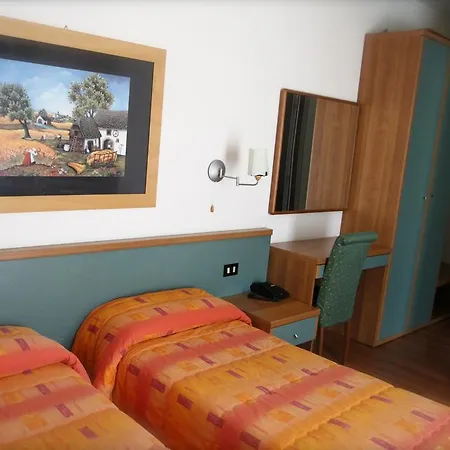 Quattro Valli Hotel 3*